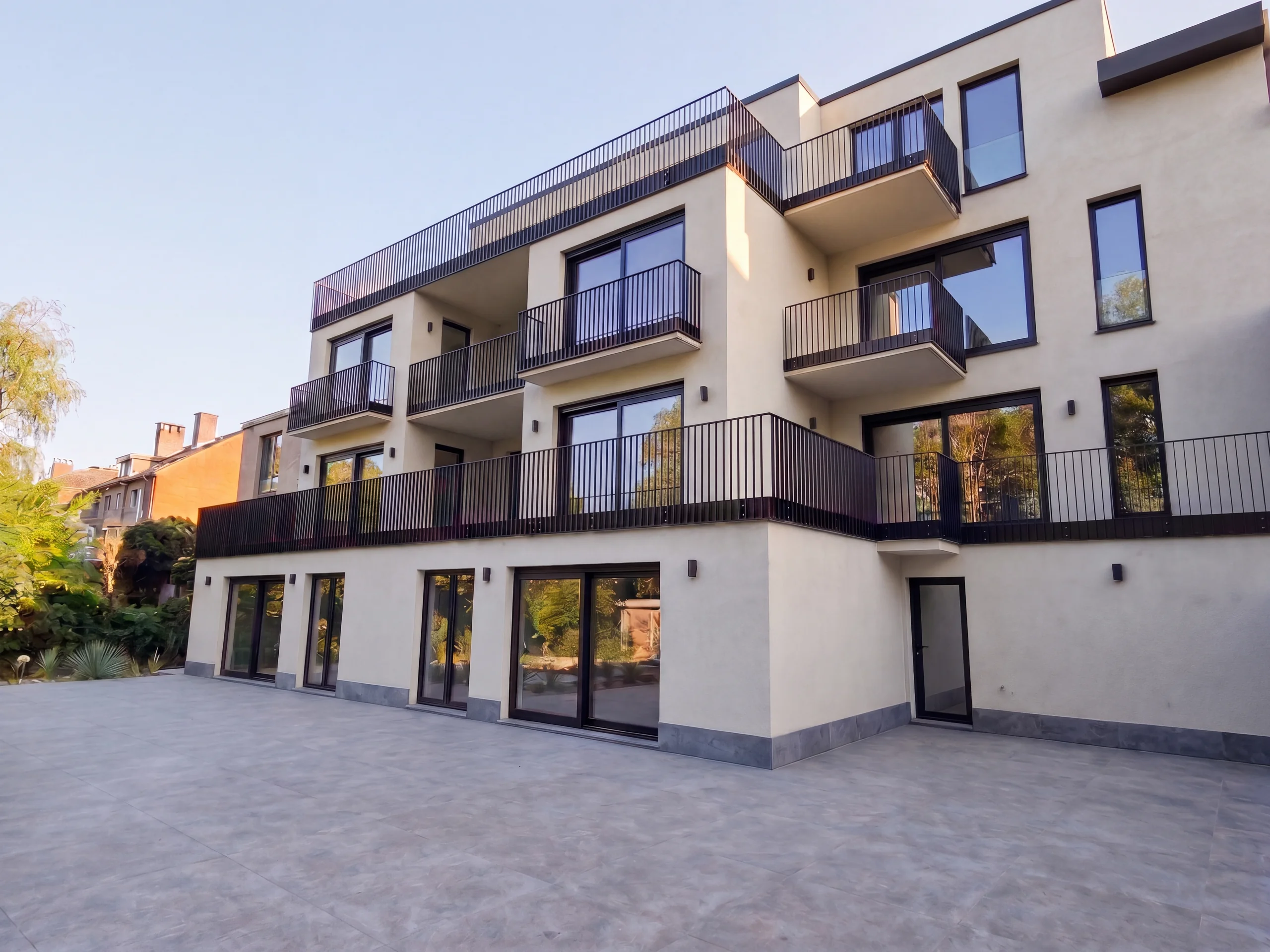 Bruyn 64 — Façade arrière contemporaine et grandes ouvertures